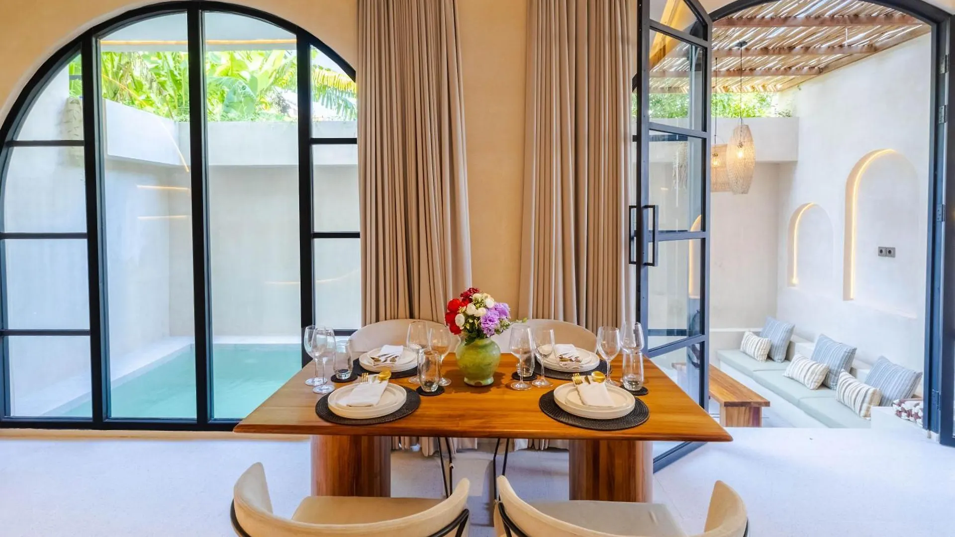 Villa San Miguel - 2 Bedroom Private Villa In Seminyak