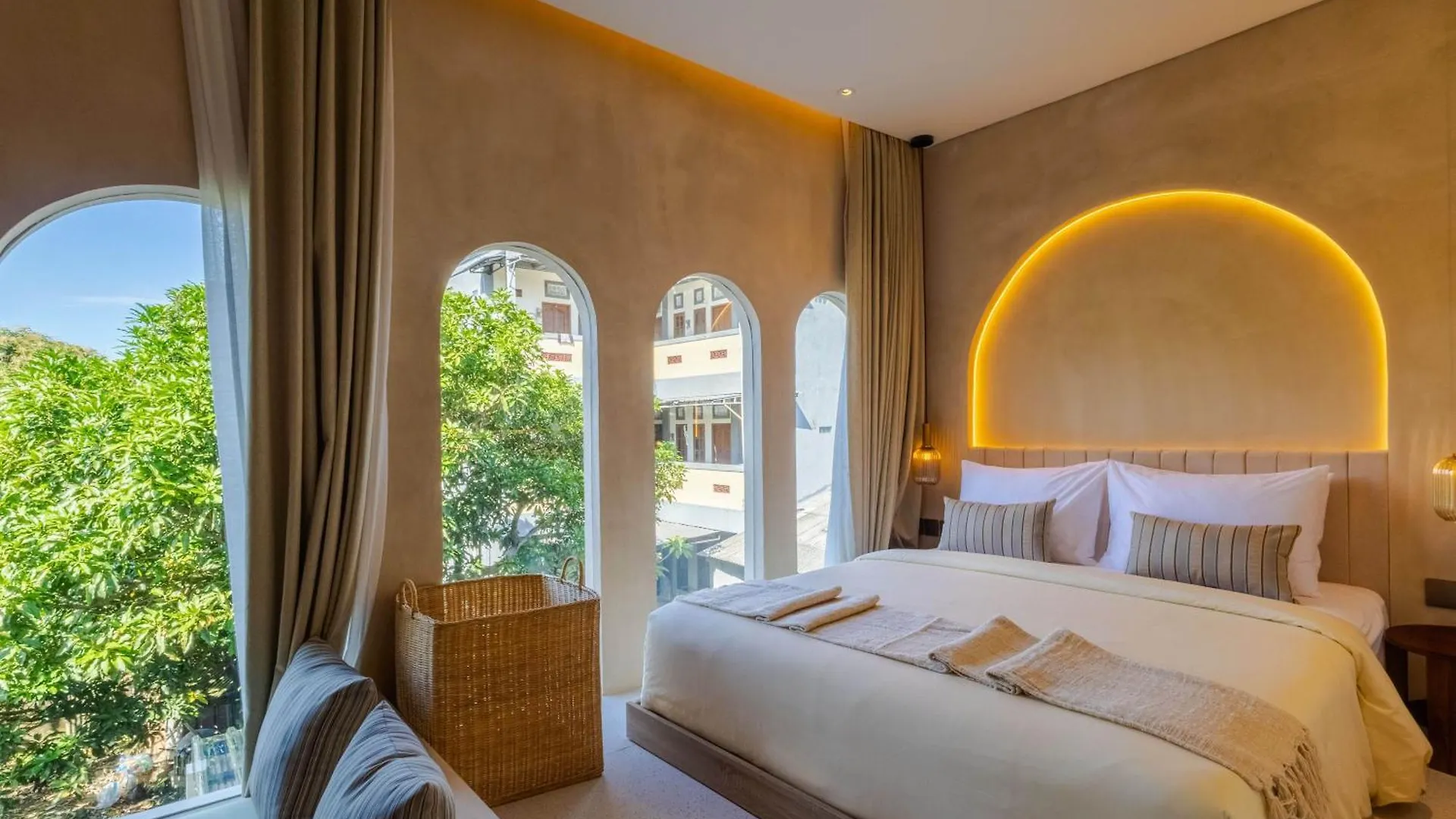 Villa San Miguel - 2 Bedroom Private Villa In Seminyak 세미냑