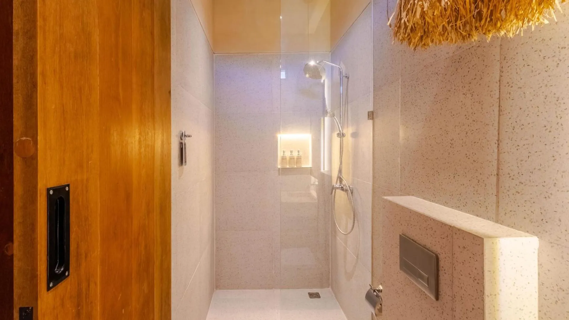 Villa San Miguel - 2 Bedroom Private Villa In Seminyak 세미냑